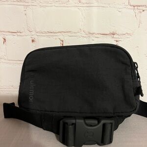 Lululemon Mini Belt Bag